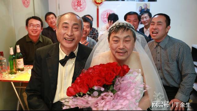 成都婚姻出轨调查_上海婚姻调查的费用_杭州婚姻不忠调查